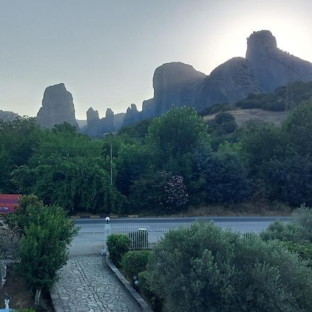 Pomegranate Tree House - Meteora ξενώνας Καλαμπάκα Εξωτερικό φωτογραφία