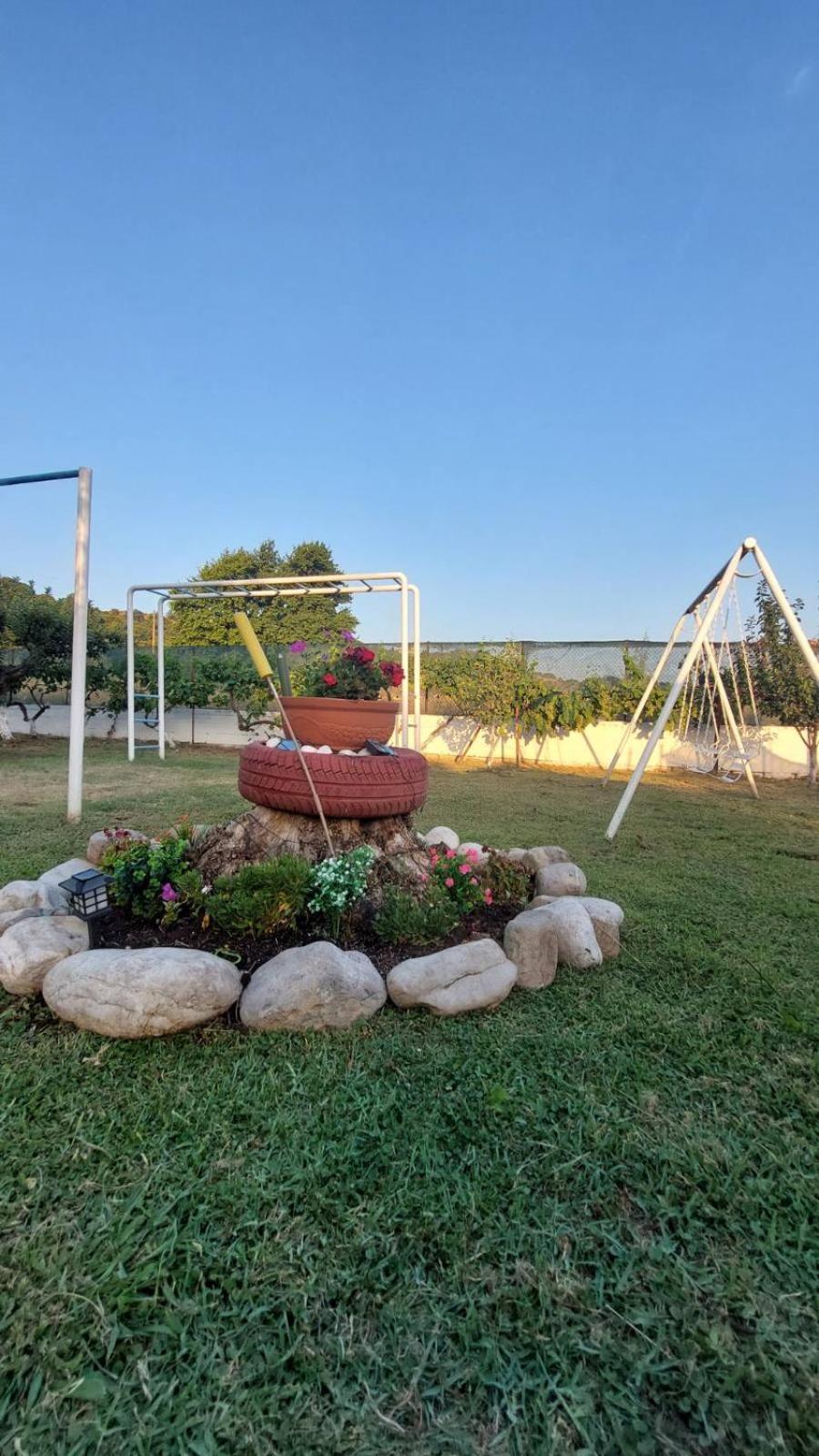 Pomegranate Tree House - Meteora ξενώνας Καλαμπάκα Εξωτερικό φωτογραφία